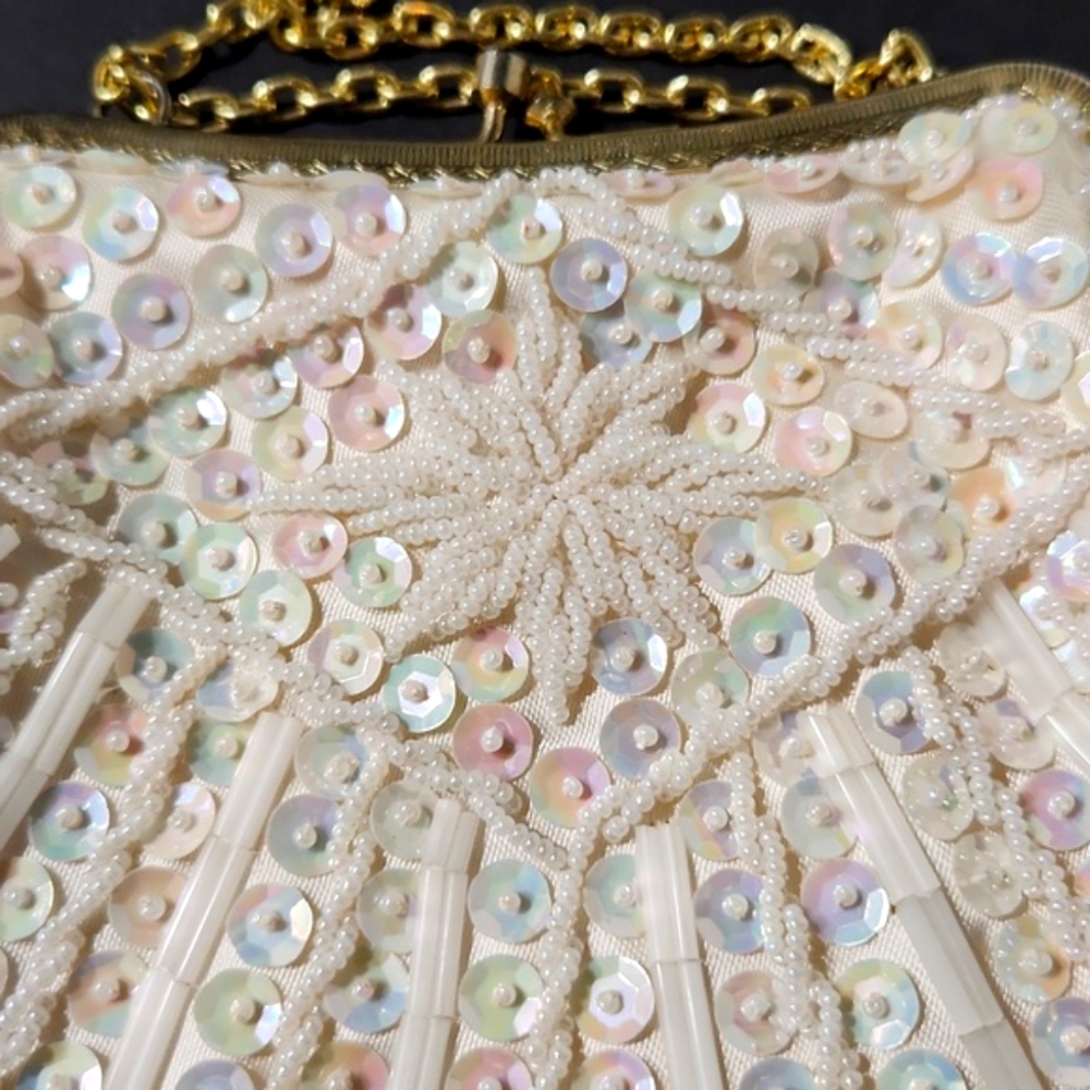 Vintage Beaded Iridescent Sequined Evening Bag - Picture 4 of 13